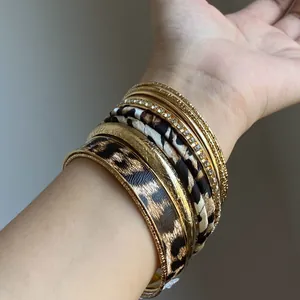 Retro leopard print leather and gold metal stacking bangles set for chic women's fashion
