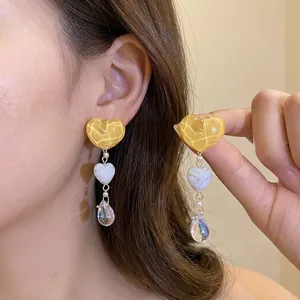 Orecchini a Goccia in Resina a Forma di Cuore Con Perno in Argento Sterling 925 Fresco Dolce Moda Semplice Orecchini di Lusso Donna Gioielli
