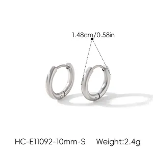 Detailed view of silver titanium steel hoop earrings with 1.48cm size and 2.4g weight.