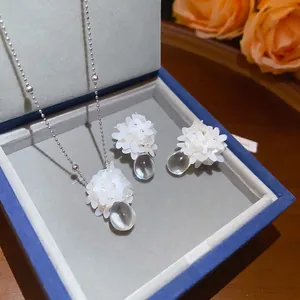 Elegant French style floral resin and clear waterdrop pendant necklace and earring set