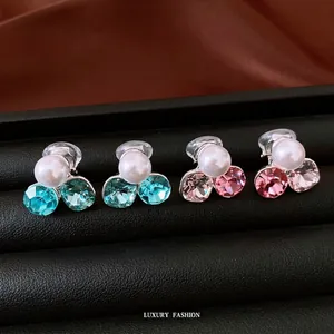 Lussuosi Orecchini a Clip in Lega con Perle Artificiali e Strass per Donna Senza Foro Quadrati Tondi Geometrici Gioielli Eleganti