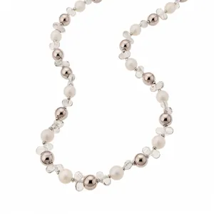 Collana di perle con farfalle di cristallo e sfere d'argento lucide da donna
