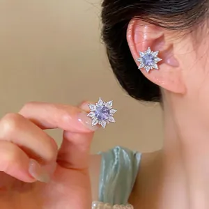 Super Shiny Zirconia Round Flower Ear Cuff Clip On Earrings For Women No Piercing Luxury Exquisite Ear Jewelry Copper Inlaid Zirconia
