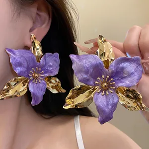 Vintage palace style oversized purple drip oil flower earrings with gold petals.