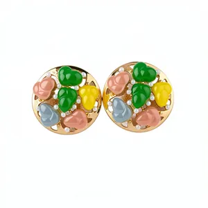 Elegant round gold stud earrings featuring colorful resin hearts and delicate mini pearls