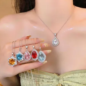 Vintage Palace Style Water Drop Zirconia Pendant Necklace For Women Elegant Copper Inlaid Luxury Clavicle Chain Jewelry Gift