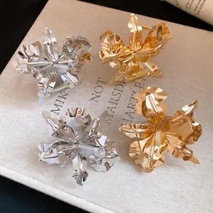 Elegant gold and silver metal flower open rings and bracelets for women
