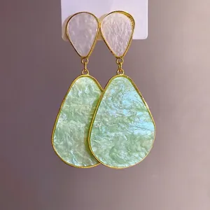 Retro resin water drop earrings with mint green marble texture and gold trim