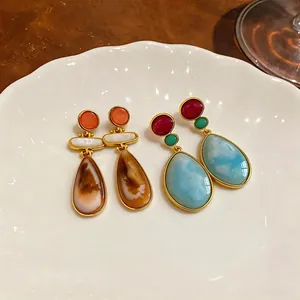 Pendientes vintage de resina en forma de gota de agua, estilo retro dorado con colores