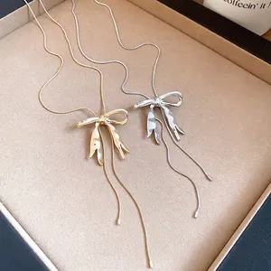 Vintage Metall Plissiert Schleife Anhänger Halskette Für Damen Gold Silber Plattiert Elegante Schlüsselbeinkette Schmuck Geschenk