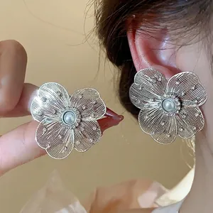 Oversized Hollow Flower Stud Earrings With 925 Sterling Silver Earring Post Rhinestone Artificial Pearl Elegant Fashion Women Jewelry