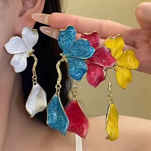 Western Retro Flower Pendant Earrings With 925 Sterling Silver Earring Post Alloy Enamel Floral Dangle Earrings For Women