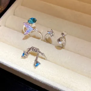 Bagues ouvertes élégantes avec pendentif triangle en zircon pour femmes