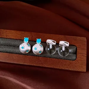 Orecchini a Bottone in Zirconia con Perno in Argento Minimalisti Tondi Geometrici in Resina per Donna Gioielli Vintage