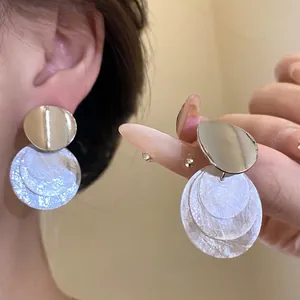 Minimalist Alloy Round Layered Shell Pendant Stud Earrings With 925 Sterling Silver Earring Post For Women Fashion Niche Design Jewelry