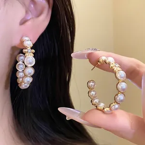 Boucles d'Oreilles Clous en C en Alliage Perle Artificielle Avec Tige en Argent Sterling 925 Or Strass Fleur Bijoux Femme
