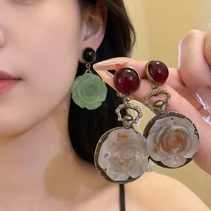 Vintage Resin Rose Flower Pendant Earrings For Women Light Luxury Alloy Rhinestone Stud Earrings With Silver Earring Post Jewelry Gift