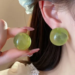 Minimalist dopamine-style green resin round stud earrings for women, high quality jewelry