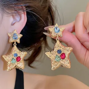 Vintage Alloy Wrinkled Star Drop Earrings With Silver Earring Post Gold Multicolor Rhinestone Inlaid Western Fashion Jewelry Earrings