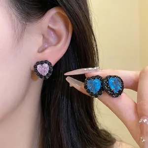 Heart Shaped Zircon Stud Earrings for Women Gun Black Copper Metal Steel Post Pink Blue Light Luxury Fashion Earrings