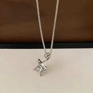 Collana con ciondolo a stella in argento inciso 'Promise me' e perla in pietra naturale