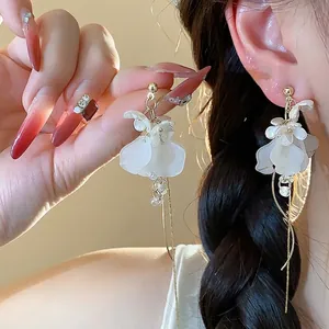 French Elegant Flower Tassel Drop Earrings For Women Luxury Artificial Pearl Copper Earrings With 925 Sterling Silver Earring Post