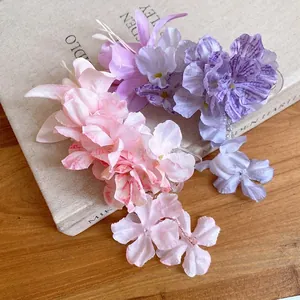Handgemaakte Stoffen Bloem Kwastje Haarclip Voor Vrouwen Vakantiestijl Bloemen Acryl Glas Eendenbekclip Zoet Haaraccessoire