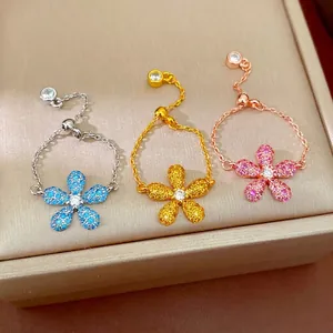 Bague Summer Dopamine Fleur Pavé Zirconia Réglable Cordon pour Femmes Mode Cuivre Niche Haut de Gamme Bague Ouverte Bijoux