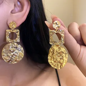 Vintage 18K Vergoldet Geometrisch Quadrat Rund Hängeohrringe Für Damen Schwere Faltenstruktur Mit Silber Ohrringpfosten