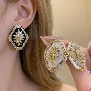 Vintage Palace Style Alloy Rhinestone Flower Stud Earrings With Silver Earring Post Gold Black White Acetate Jewelry