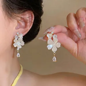Elegant Copper Flower Zirconia Stud Earrings With 925 Sterling Silver Earring Post Real Gold Plated Floral Waterdrop Pendant Ear Jewelry For Women