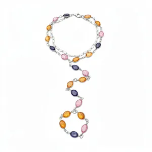 Bracciale a mano vintage con grani in resina colorati e maglie in metallo argento