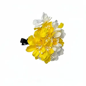 Sweet yellow and white fabric flower duckbill hair clip for vacation and daily wear