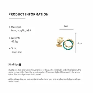 Detailed view of three-piece metal flower bracelet set with material and size info