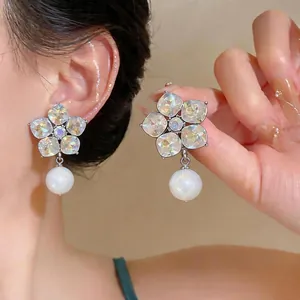 French Minimalist Floral Artificial Pearl Stud Earrings For Women Alloy Rhinestone Fashion Jewelry With 925 Silver Post