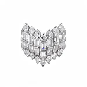 Elegant V-shaped silver ring encrusted with sparkling cubic zirconia baguette stones.