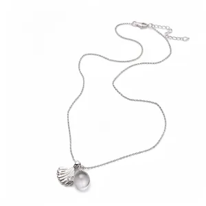 Elegante collana color argento con ciondolo a conchiglia e sfera di resina da donna