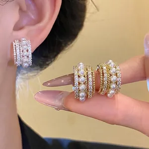Französisch Vintage 14K Vergoldet Zirkonia Künstliche Perle Ohrclips Exquisite Leichte Luxus Mode Ohrringe Für Damen Schmuck