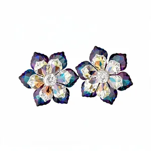 Boucles d'oreilles fleurs avec cristaux facettés et aiguilles en argent 925