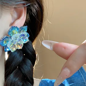 Boucles d'oreilles élégantes en forme de fleur en verre irisé avec cristaux pour femmes