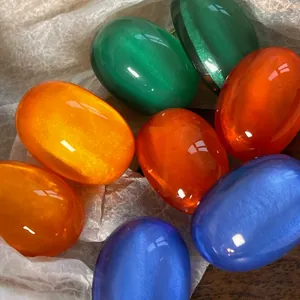 Vibrant French retro-style oval resin earrings featuring a shimmering sugar-heart bubble effect