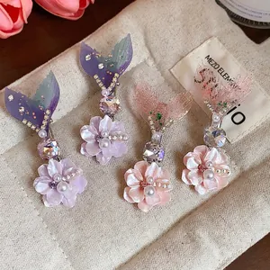 Eleganti fermagli per capelli con coda di sirena, fiori in resina, perle e strass