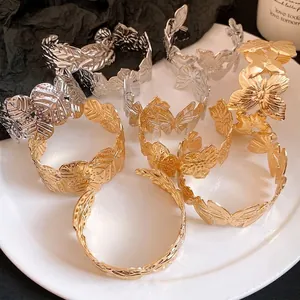 Butterfly Pleated Metal Cuff Bracelet European Minimalist Geometric Open Bangle For Women Elegant Fashion Hand Jewelry