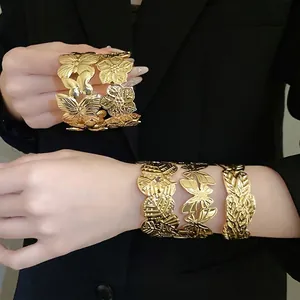 Luxurious gold metal pleated butterfly patchwork open bangle bracelet set for women