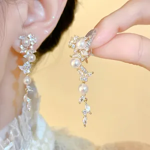 Luxury Leaf Tassel Zirconia Artificial Pearl Ear Clips Gold Tone No Piercing Elegant Earrings For Women Wedding Party Jewelry