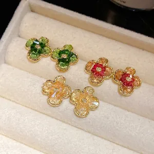 Elegant Korean style gradient flower stud earrings in vintage gold setting for women
