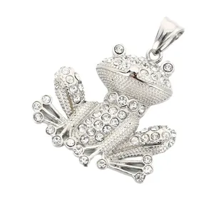 Colgante de rana hiphop de acero inoxidable con incrustaciones de pedrería brillante