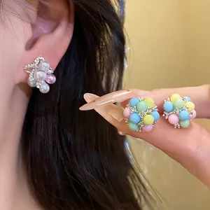 Boucles d'Oreilles Clous Nœud Perle Artificielle Zirconia avec Tige en Argent Mode Minimaliste Bijoux Doux pour Femme Accessoire de Luxe