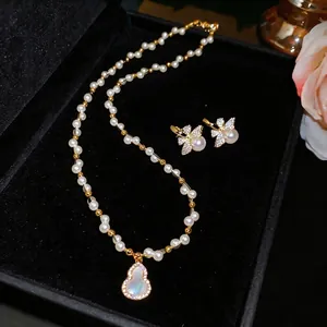 Elegant 18k gold plated gourd pearl necklace and butterfly earrings jewelry set