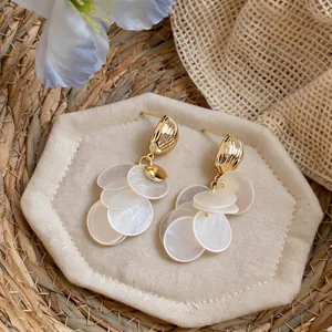 French retro gold-tone fan-shaped earrings featuring dangling shell petal tassels